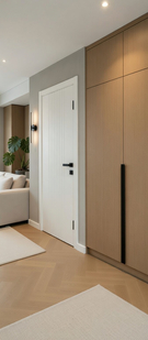  Межкомнатная дверь винил Граффити-32 White Pro