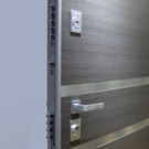 Входная дверь Неаполь Лучи-М милк